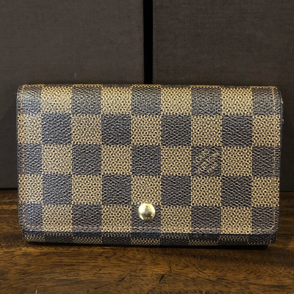 LOUIS VUITTON Damier Ebene Bifold Wallet CA0052 Spain